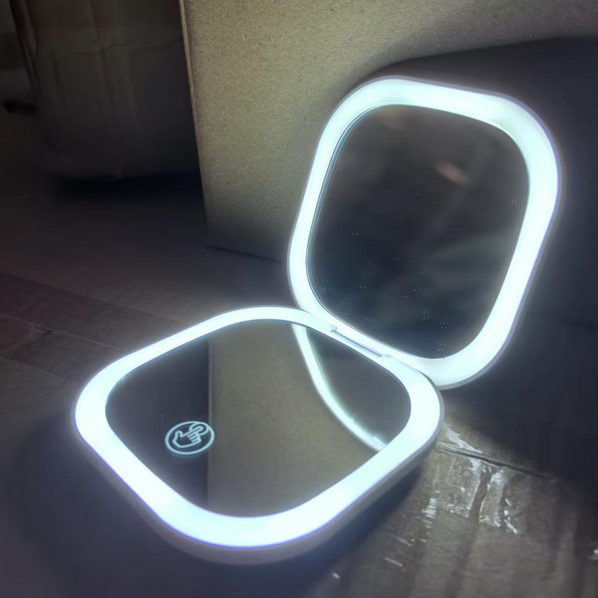 Pocet Makeup Mirror Touch Compact Led 3 Colors Mini Foldable Cosmetic Charge Makeup Mirror With Light Magnifying Small Pocket Travel