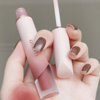 Plain Face White Good-looking Lip Lacquer